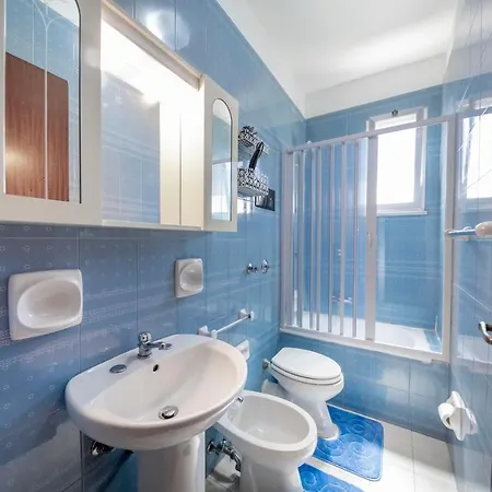Apartment Kaluria